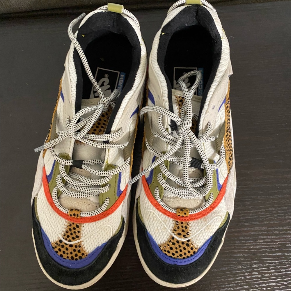 Ultrarange Vans